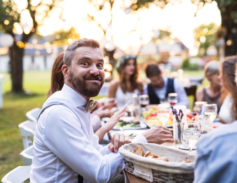 Oojami 100 Plastic Classic Champagne Disposable Flutes for Parties Plastic cups Wedding Party Toasting Cocktail Cups Bulk Party Pack (Gold Rim) - Image 5